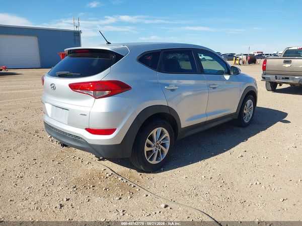 2018 HYUNDAI TUCSON SE