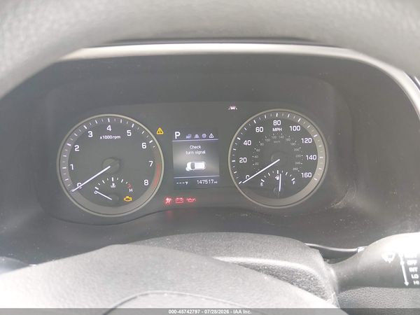 2020 HYUNDAI TUCSON SE