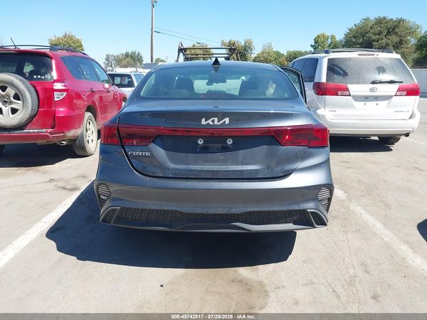 2024 KIA FORTE LXS