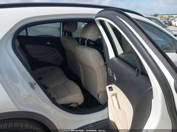 2020 MERCEDES-BENZ GLA 250 GLA250