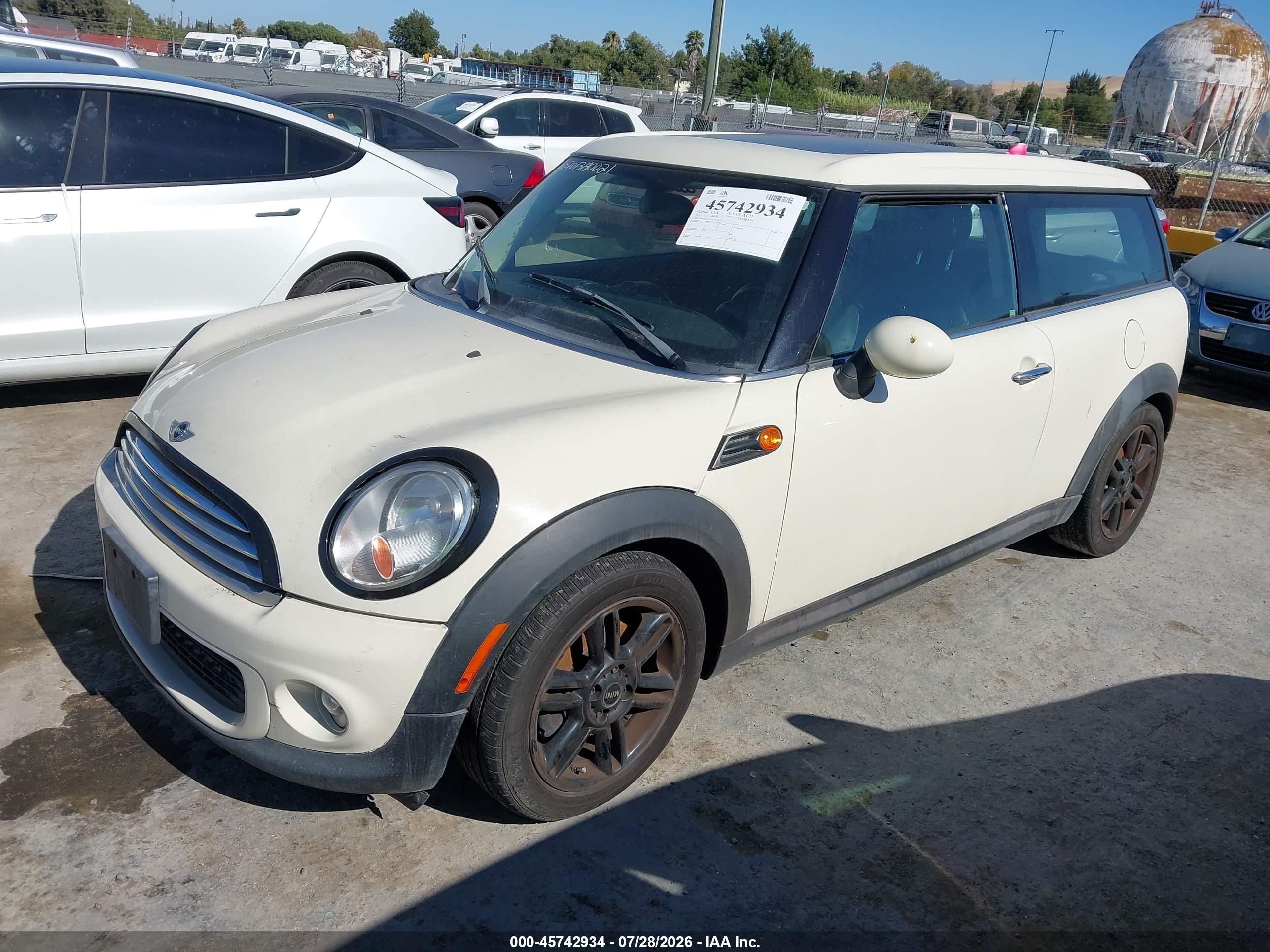 2014 MINI CLUBMAN COOPER