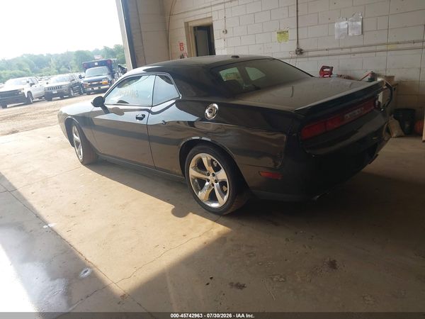 2012 DODGE CHALLENGER SXT