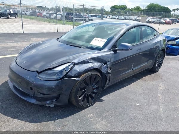 2022 TESLA MODEL 3