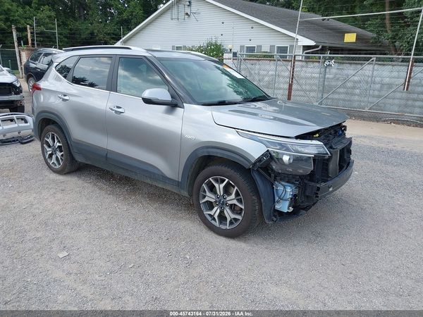2022 KIA SELTOS EX