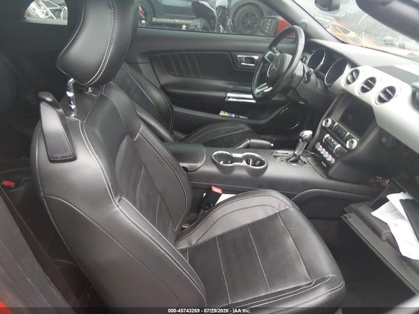 2017 FORD MUSTANG GT PREMIUM