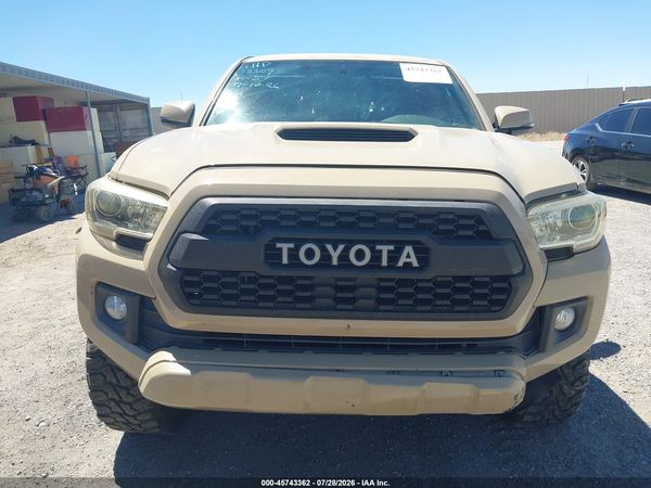 2016 TOYOTA TACOMA