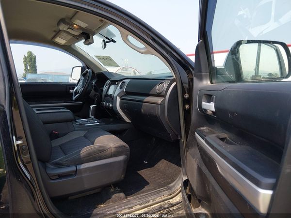 2017 TOYOTA TUNDRA SR5 PLUS 5.7L V8