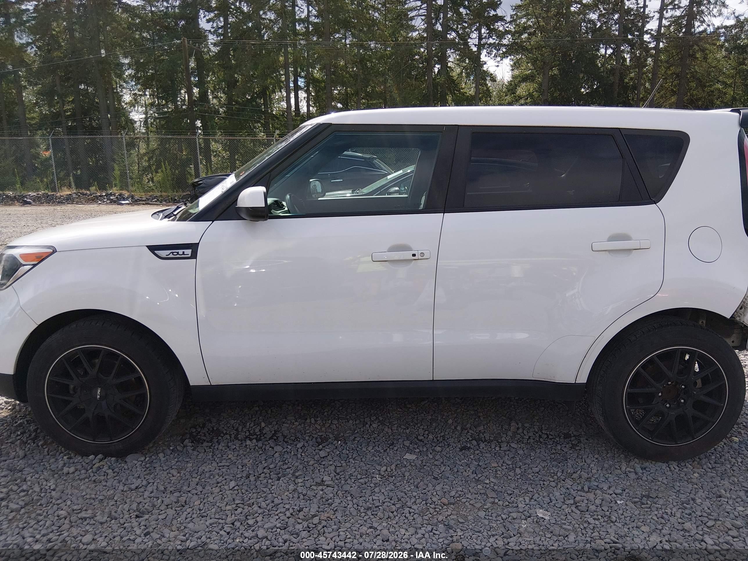 2017 KIA SOUL +