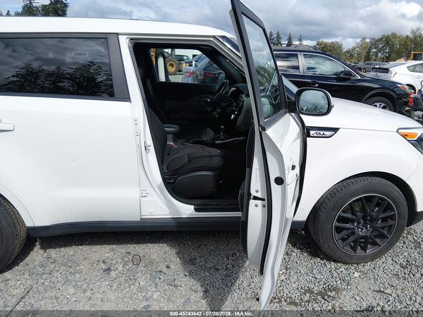 2017 KIA SOUL +