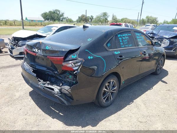 2024 KIA FORTE LXS