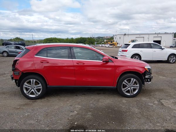 2018 MERCEDES-BENZ GLA 250 4MATIC