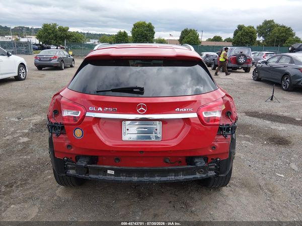 2018 MERCEDES-BENZ GLA 250 4MATIC