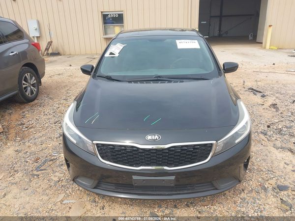 2017 KIA FORTE LX