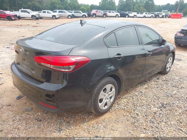 2017 KIA FORTE LX