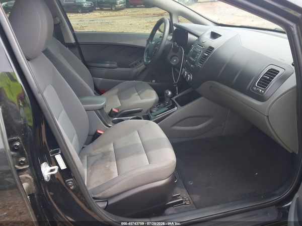 2017 KIA FORTE LX