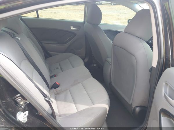 2017 KIA FORTE LX