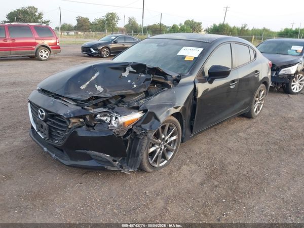 2018 MAZDA MAZDA3 SPORT