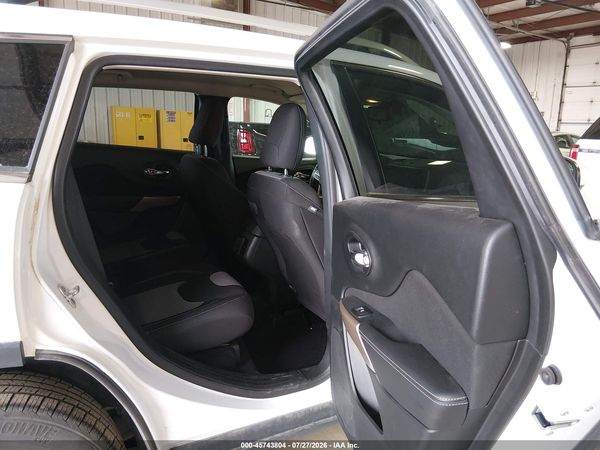 2018 JEEP CHEROKEE LATITUDE 4X4