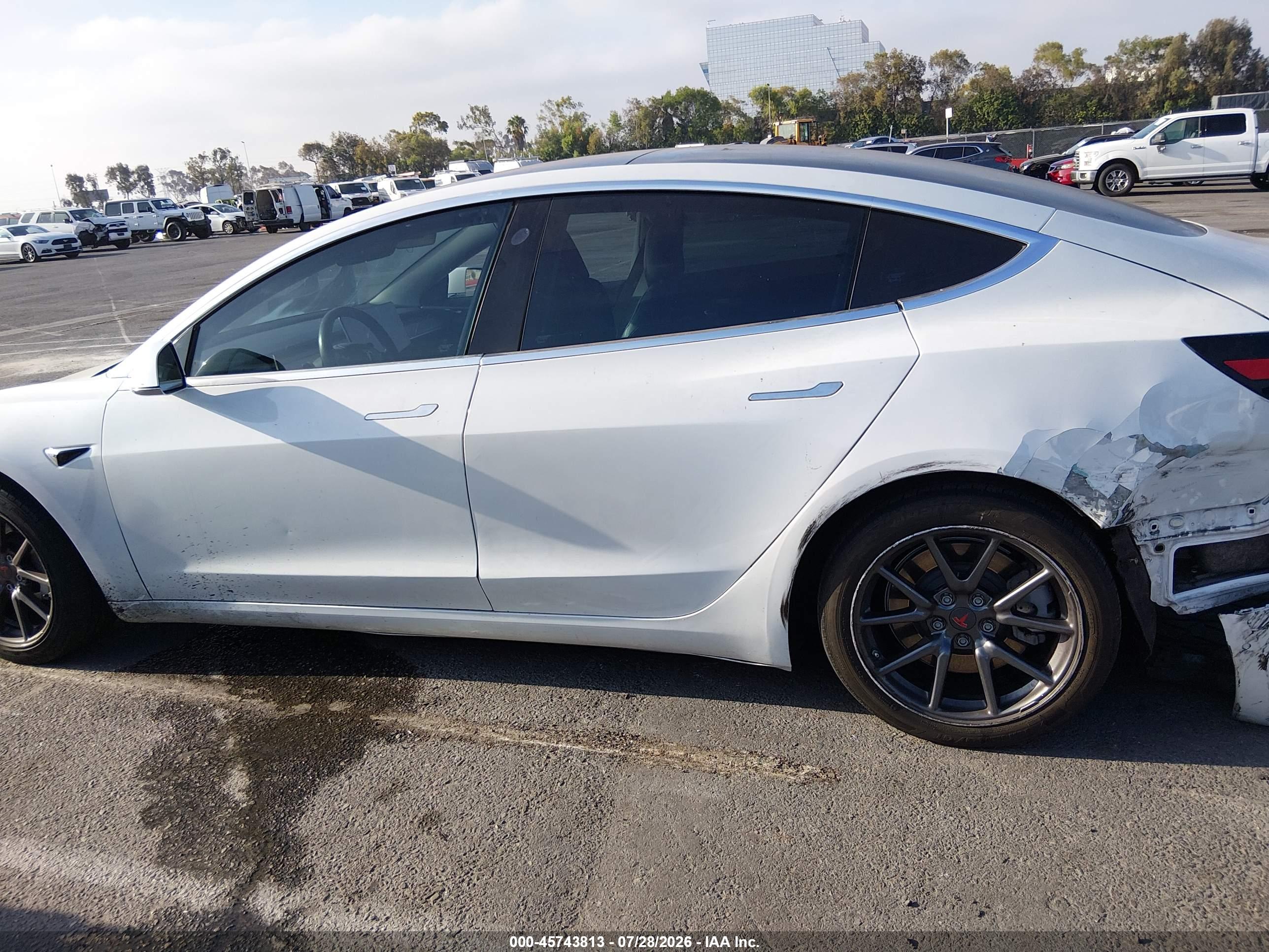 2018 TESLA MODEL 3 LONG RANGE/MID RANGE