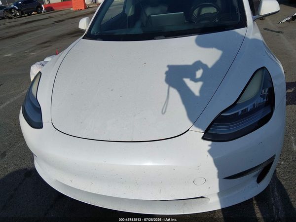 2018 TESLA MODEL 3 LONG RANGE/MID RANGE