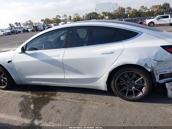 2018 TESLA MODEL 3 LONG RANGE/MID RANGE