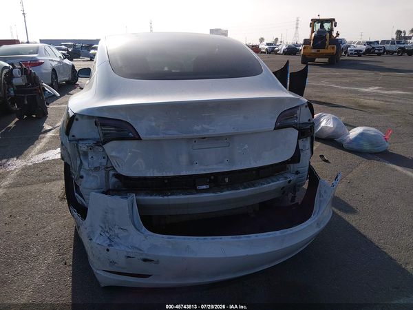 2018 TESLA MODEL 3 LONG RANGE/MID RANGE
