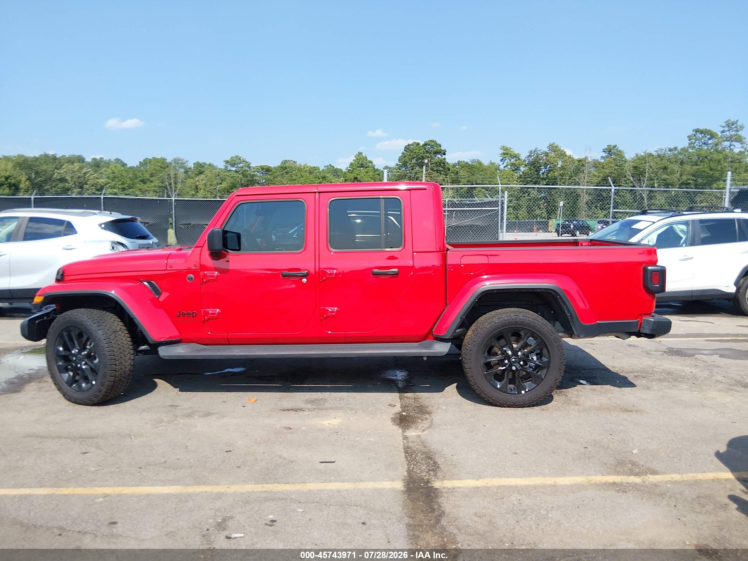 2025 JEEP GLADIATOR NIGHTHAWK