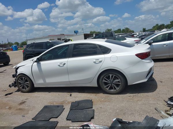 2023 KIA FORTE