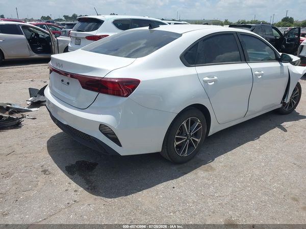 2023 KIA FORTE LXS