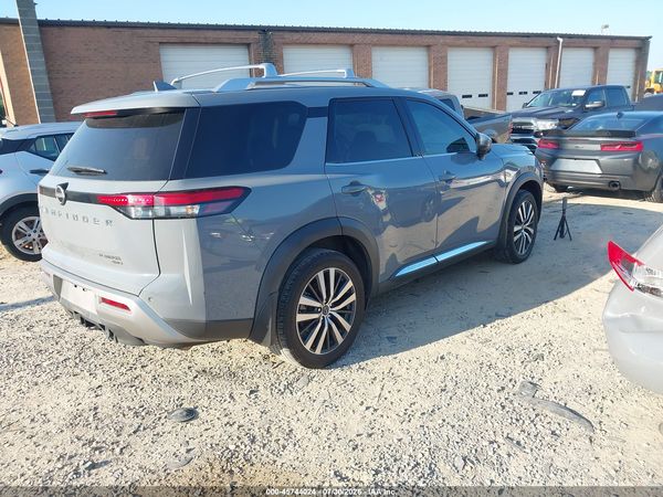 2022 NISSAN PATHFINDER PLATINUM 4WD