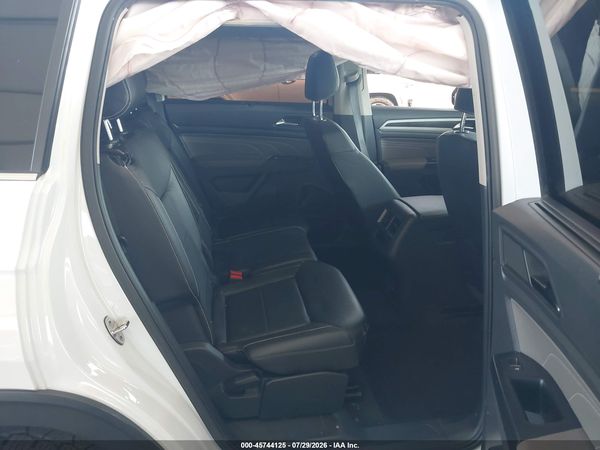 2021 VOLKSWAGEN ATLAS 3.6L V6 SE W/TECHNOLOGY — I8