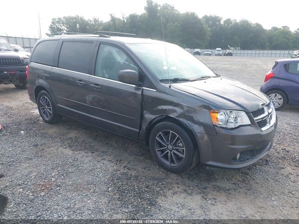 2017 DODGE GRAND CARAVAN SXT — I1