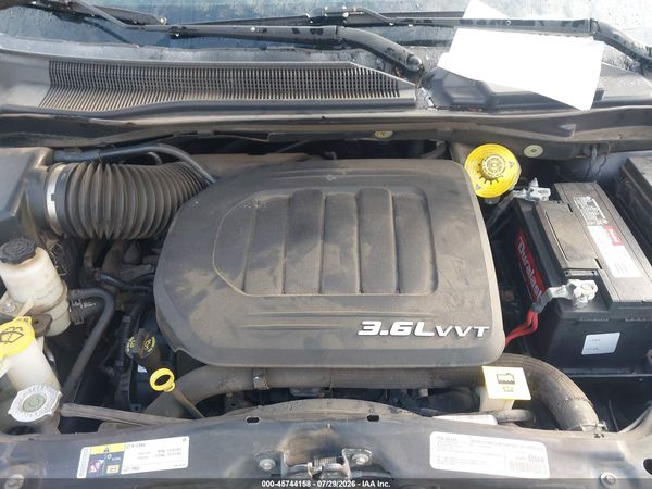 2017 DODGE GRAND CARAVAN SXT — I10