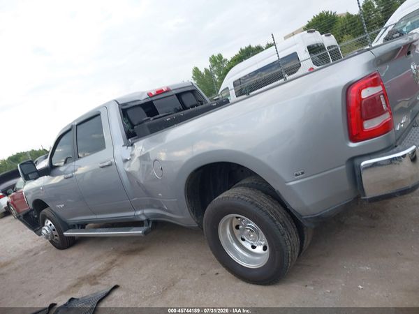2024 RAM 3500 LARAMIE  4X4 8' BOX