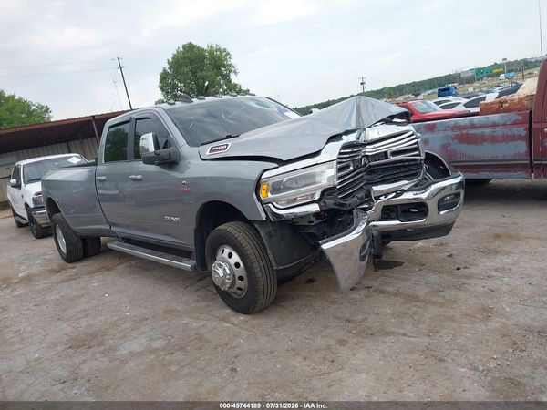 2024 RAM 3500 LARAMIE  4X4 8' BOX