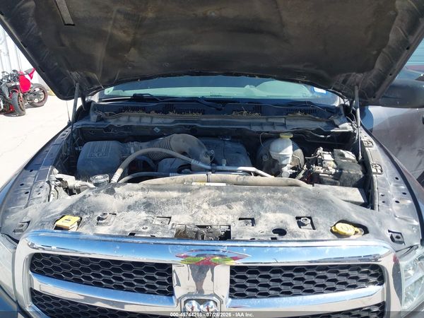 2019 RAM 1500 CLASSIC TRADESMAN  4X2 6'4 BOX
