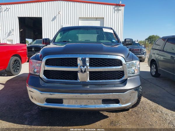 2019 RAM 1500 CLASSIC TRADESMAN  4X2 6'4 BOX