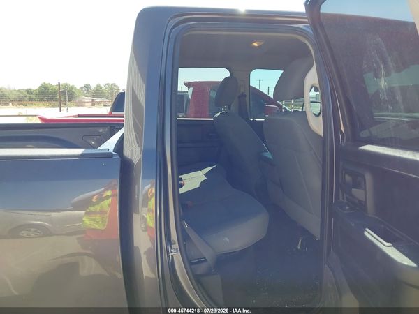 2019 RAM 1500 CLASSIC TRADESMAN  4X2 6'4 BOX