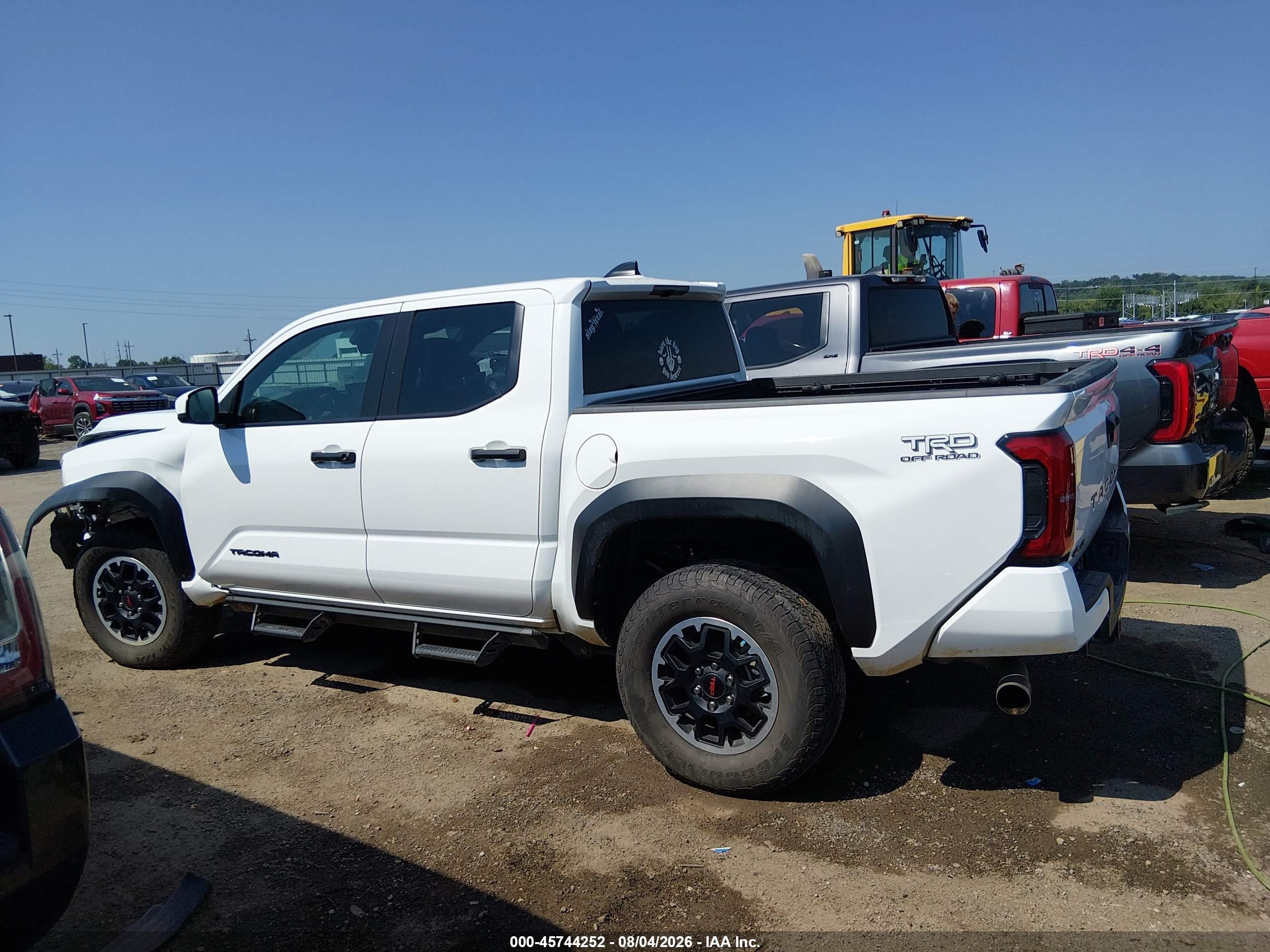 2025 TOYOTA TACOMA TRD OFF ROAD