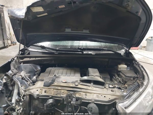 2016 TOYOTA HIGHLANDER XLE V6