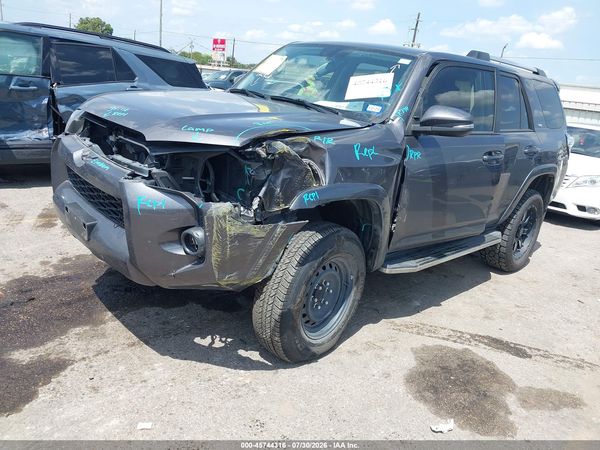 2019 TOYOTA 4RUNNER SR5 PREMIUM