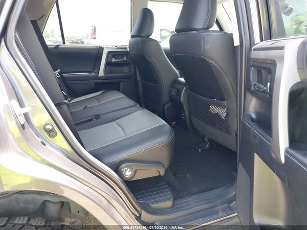 2019 TOYOTA 4RUNNER SR5 PREMIUM