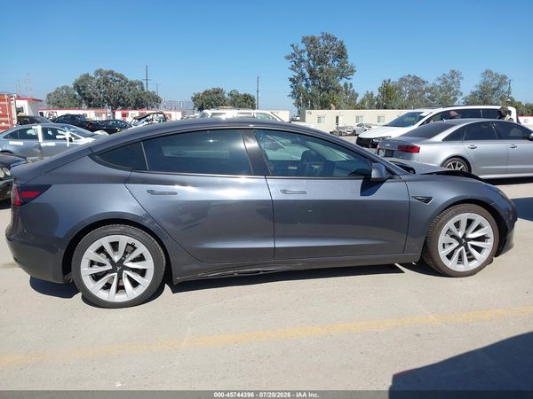 2022 TESLA MODEL 3 REAR-WHEEL DRIVE