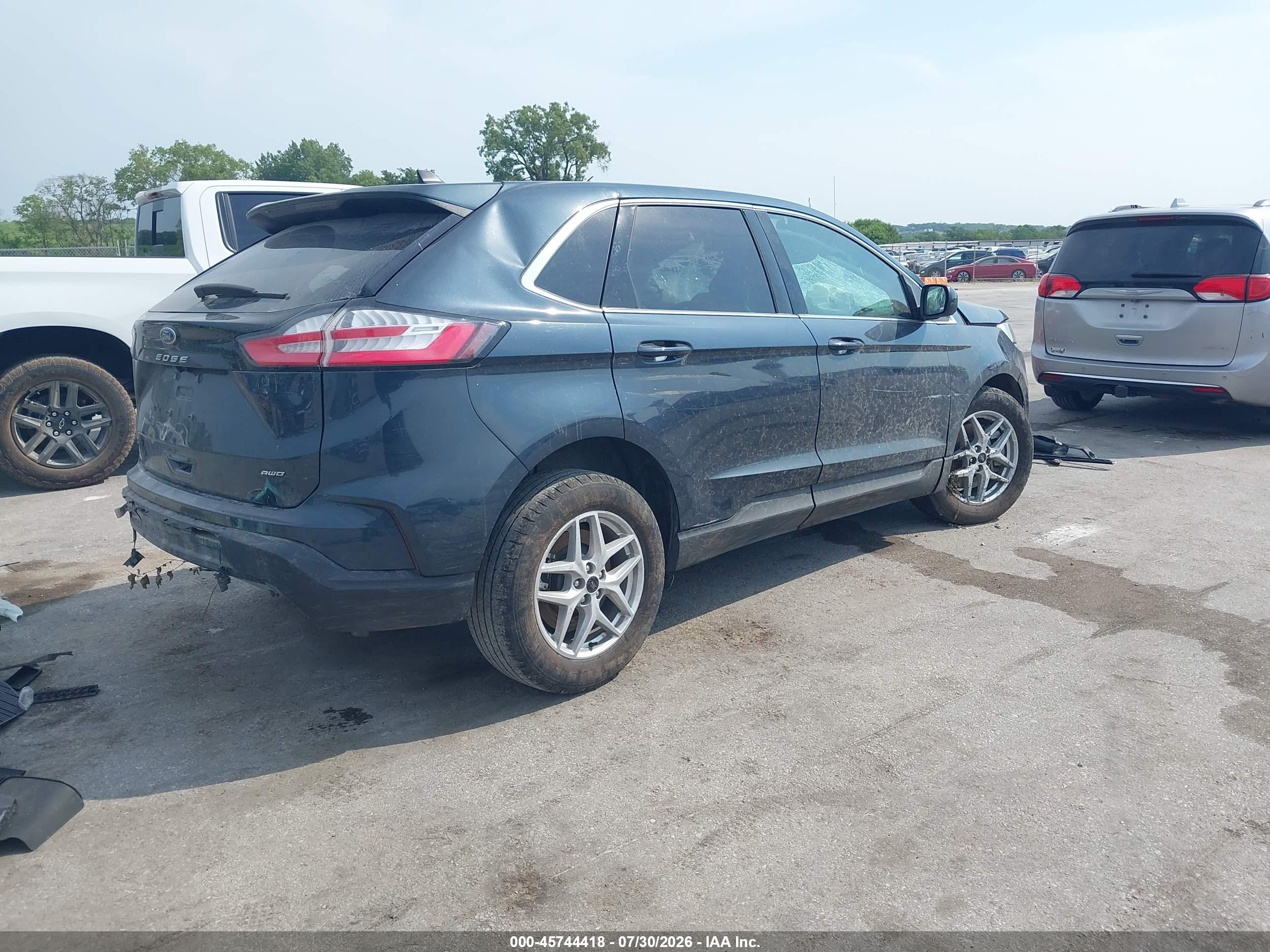 2024 FORD EDGE SEL — I4