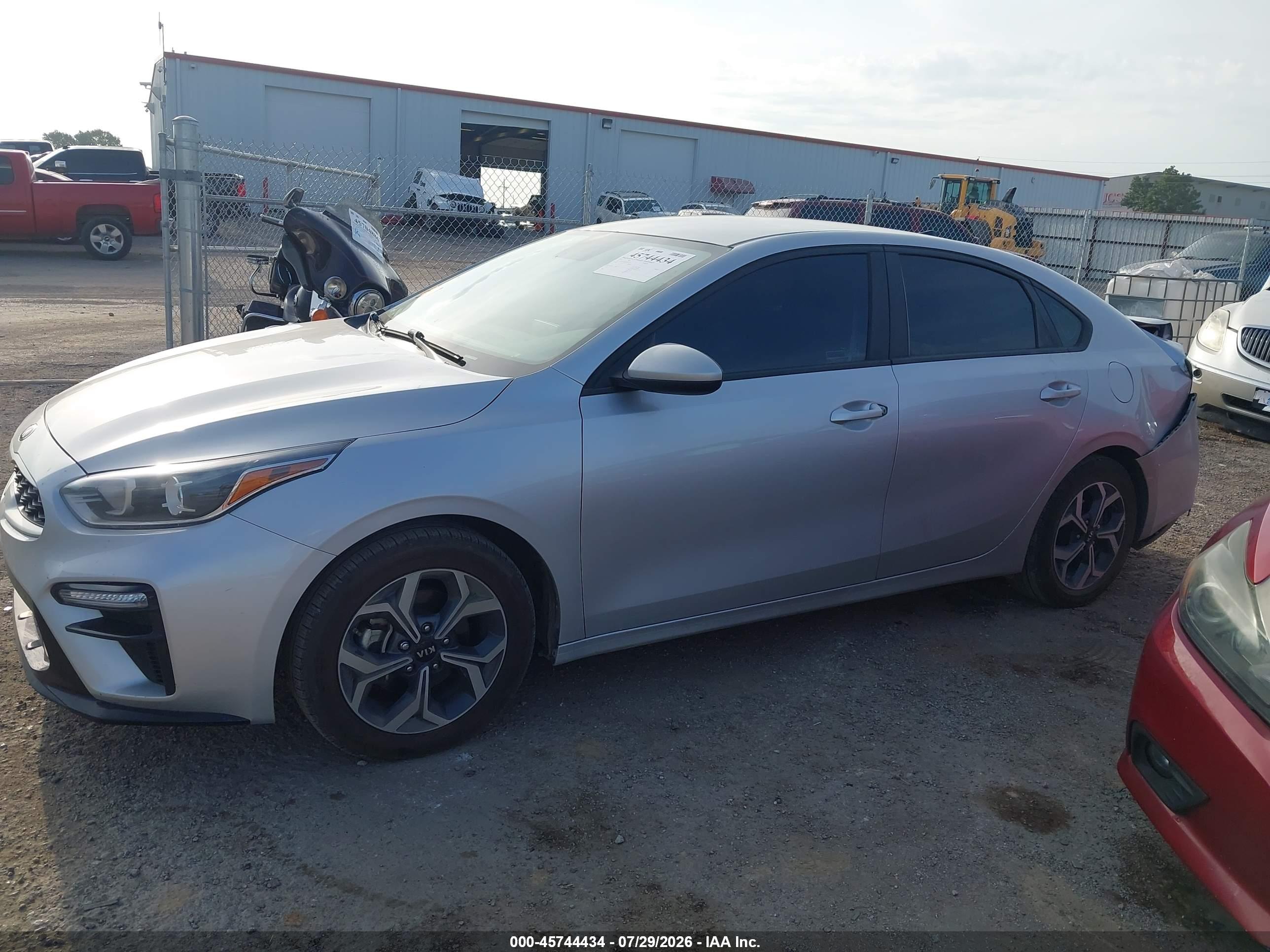 2021 KIA FORTE LXS