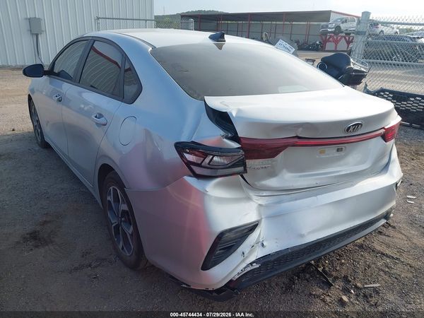 2021 KIA FORTE LXS