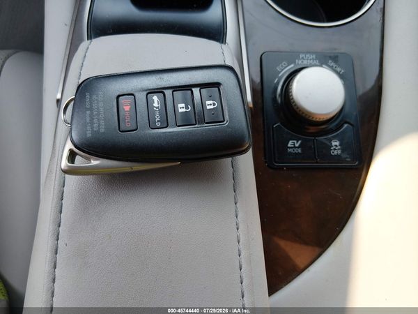 2017 LEXUS RX 450H
