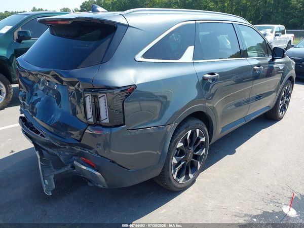 2025 KIA SORENTO EX