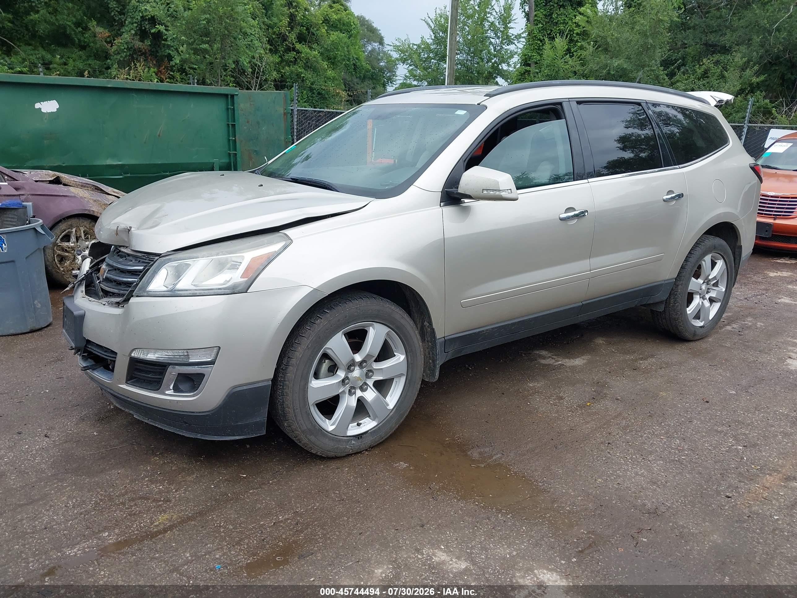 2015 CHEVROLET TRAVERSE LT — I2