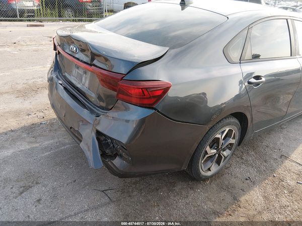 2019 KIA FORTE LXS